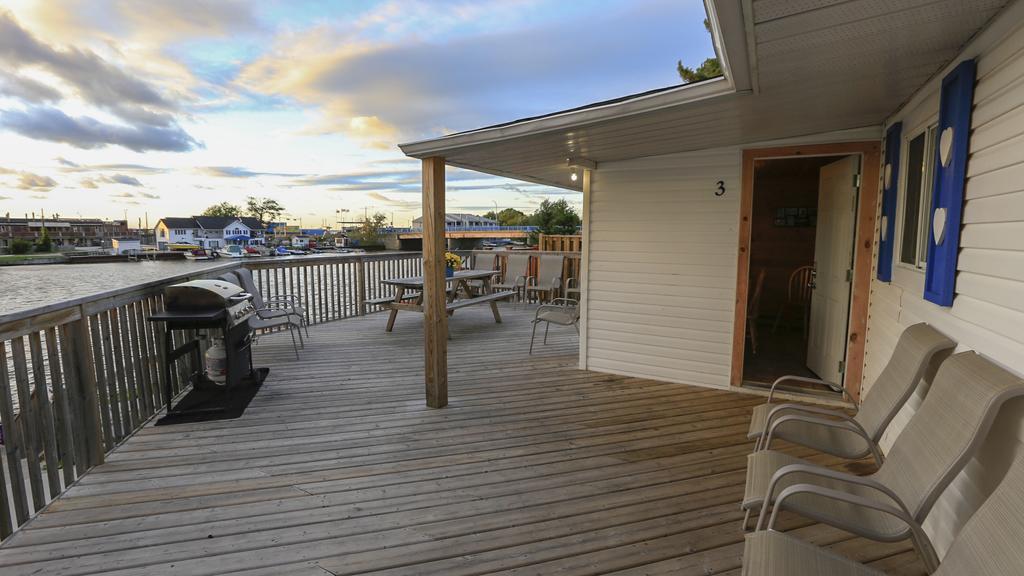 Riverfront Cottages Wasaga Beach Eksteriør billede